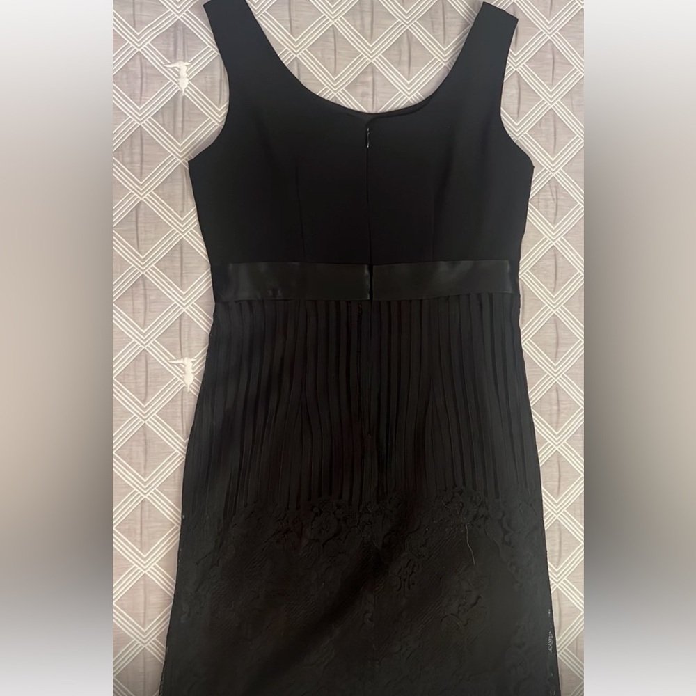 Elegant Black Lace Trim ruffle a line Mini Dress size 8 - Picture 6 of 6